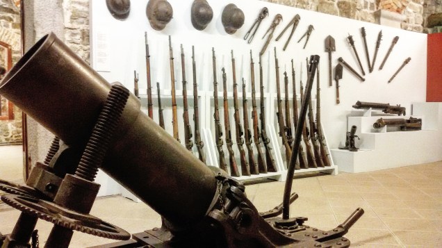 Alcune delle armi esposte