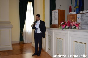 Gianluca Madriz porta i saluti iniziali