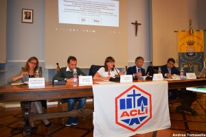 Silvia Paoletti introduce la serata