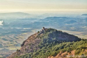 paesaggio e vista della chiesa di Santa Maria