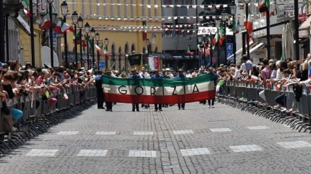 racconto per immagini alpini gorizia raduno triveneto