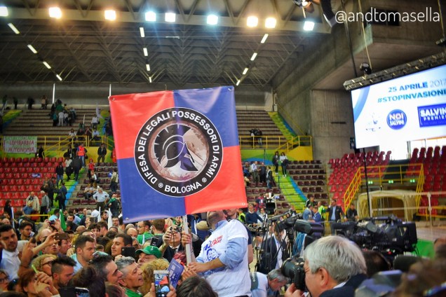 difesa dei legali possessori di armi bologna