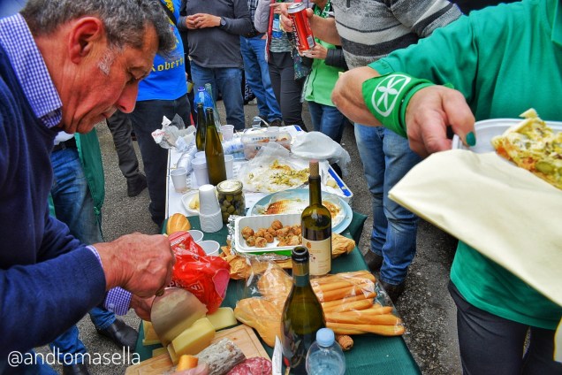 militanti lega nord salame formaggio e peroni