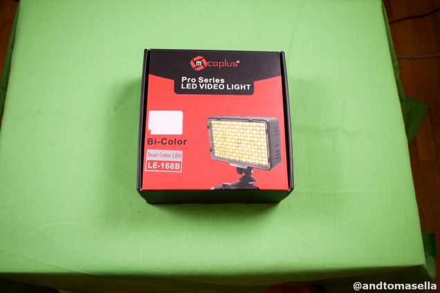 unboxing-mcoplus-pro-series-led-video-light-168-bi-color-led-3200k-7500k-00