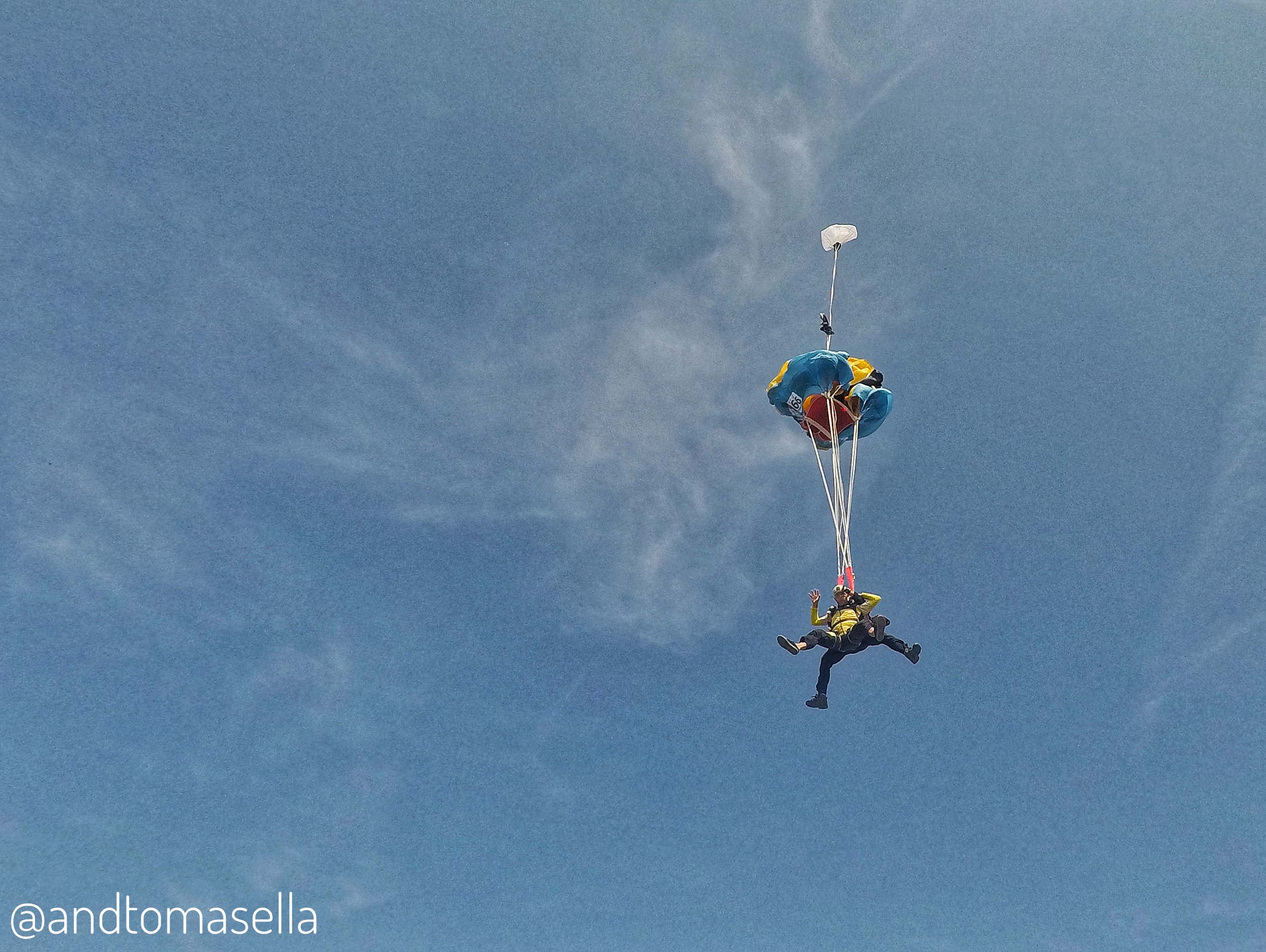 apertura paracadute paracadutismo skydive venice